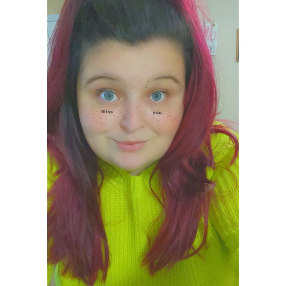 Meet your Posher, Ashley